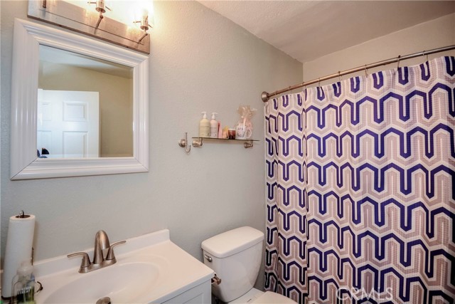 Detail Gallery Image 9 of 22 For 16015 Dorsey, Fontana,  CA 92335 - – Beds | – Baths