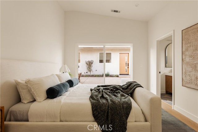 Detail Gallery Image 11 of 28 For 6441 Satsuma Ave, North Hollywood,  CA 91606 - – Beds | – Baths