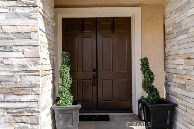 Detail Gallery Image 2 of 40 For 39112 Desert Holly Ln, Palmdale,  CA 93551 - 5 Beds | 4 Baths