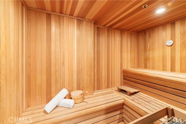 Detail Gallery Image 42 of 68 For 51 Echo, Irvine,  CA 92603 - 7 Beds | 8/5 Baths