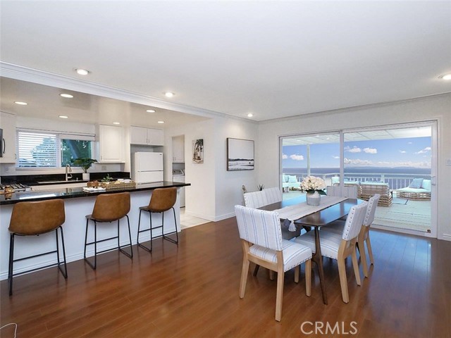 Dining/Family Area off kitchen door to Views