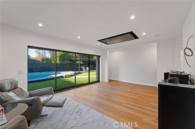 Detail Gallery Image 30 of 41 For 23103 Leonora, Woodland Hills,  CA 91367 - 3 Beds | 3 Baths