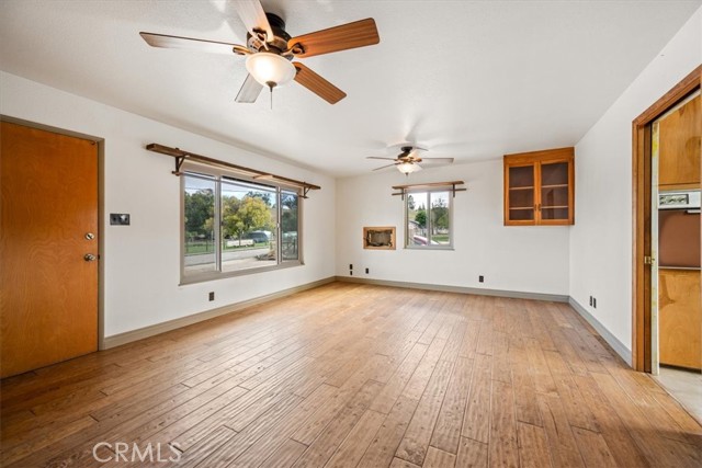 8390 San Gabriel, Atascadero CA: https://media.crmls.org/medias/428c07b2-f8a9-42b0-907a-b594358ff2ab.jpg