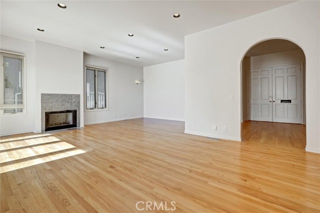 12134 Lawler, Los Angeles CA: https://media.crmls.org/medias/428d894c-86b9-4731-9f42-32a446f6fbb4.jpg