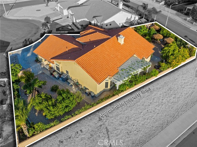 2157 Pecan Tree Street, Hemet CA: https://media.crmls.org/medias/428db157-283f-4b4c-b732-c80741bbd9fe.jpg