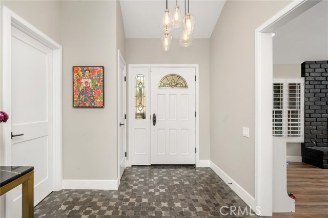 Detail Gallery Image 18 of 53 For 22455 Needles St, Chatsworth,  CA 91311 - 4 Beds | 3 Baths