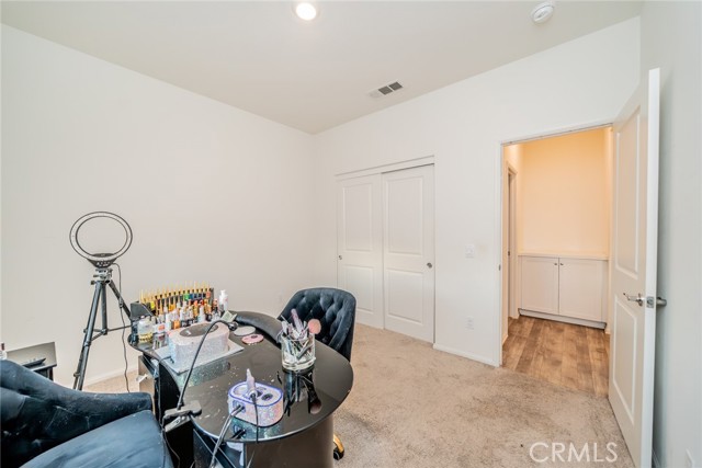 Detail Gallery Image 4 of 41 For 2003 Renata Dr, Perris,  CA 92571 - 4 Beds | 3 Baths