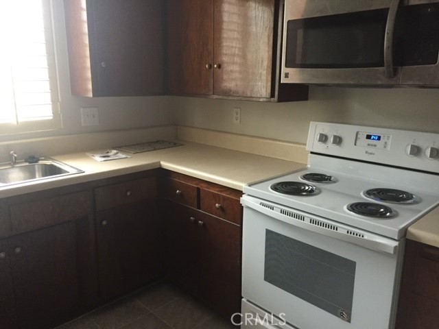1054 E 2nd Street #101, Long Beach, CA, 90802 1054 E 2nd Street #101, Long Beach, CA, 90802