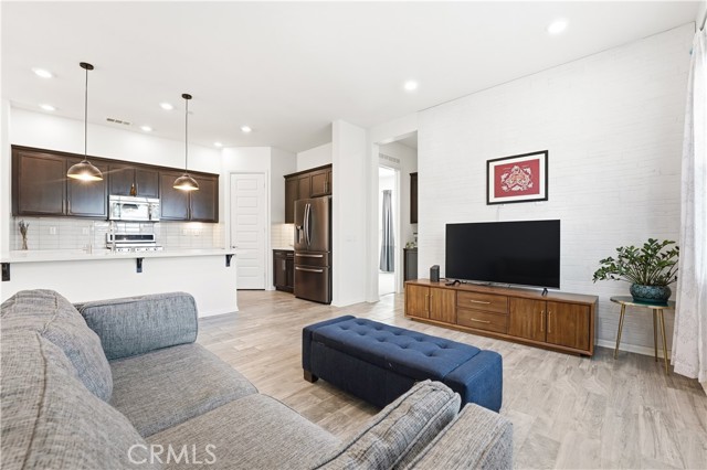 Detail Gallery Image 11 of 43 For 119 Plateau, Irvine,  CA 92618 - 3 Beds | 3 Baths