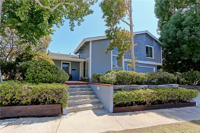 1616 Magnolia Avenue, Manhattan Beach, California 90266, 3 Bedrooms Bedrooms, ,1 BathroomBathrooms,Residential,Sold,Magnolia,SB16700487