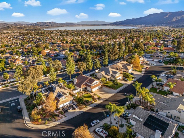 Detail Gallery Image 32 of 32 For 29110 Wayfarer Ln, Lake Elsinore,  CA 92530 - 4 Beds | 2/1 Baths
