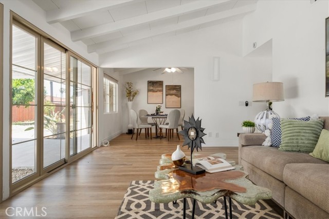 307 S Florette Street, Anaheim CA: https://media.crmls.org/medias/42909cc8-6283-4914-912e-d4d42ef73ef9.jpg