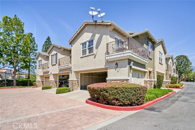 7353 Ellena W, Rancho Cucamonga CA: https://media.crmls.org/medias/429247b2-a026-46af-ba01-52371009b081.jpg