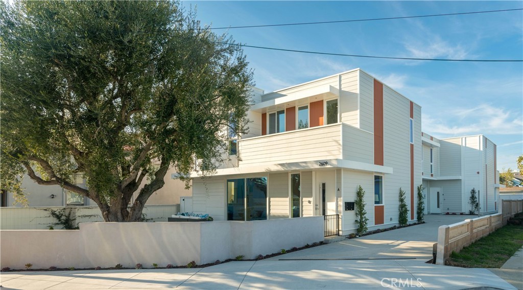 2609 Ripley Avenue B, Redondo Beach, CA 90278