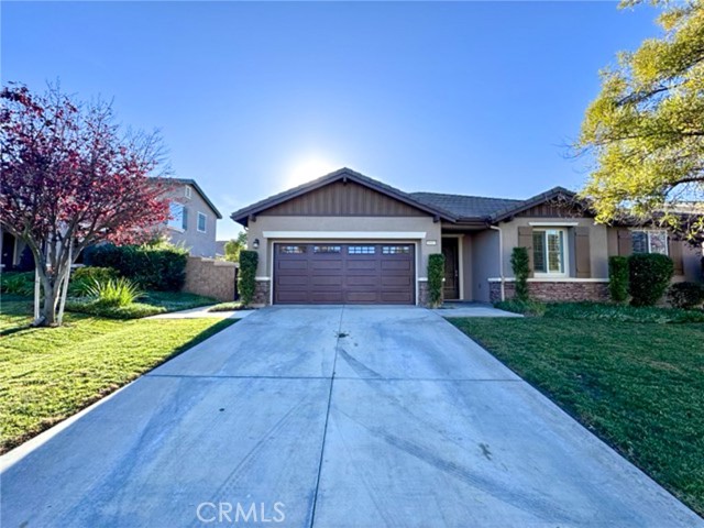 Detail Gallery Image 2 of 38 For 30883 Suncatcher St, Murrieta,  CA 92563 - 4 Beds | 2 Baths