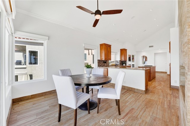 Image 11 of 46 For 49 Marseille