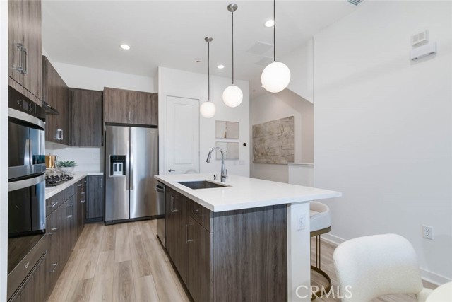 Detail Gallery Image 8 of 37 For 1077 Cadence, Irvine,  CA 92618 - 4 Beds | 4 Baths