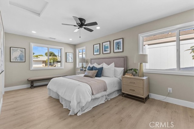 Detail Gallery Image 23 of 47 For 8266 Country Club Dr, Buena Park,  CA 90621 - 5 Beds | 2/1 Baths