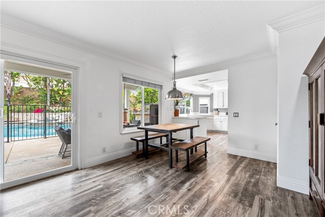 Detail Gallery Image 16 of 53 For 31885 Old Oak Rd, Rancho Santa Margarita,  CA 92679 - 5 Beds | 3 Baths