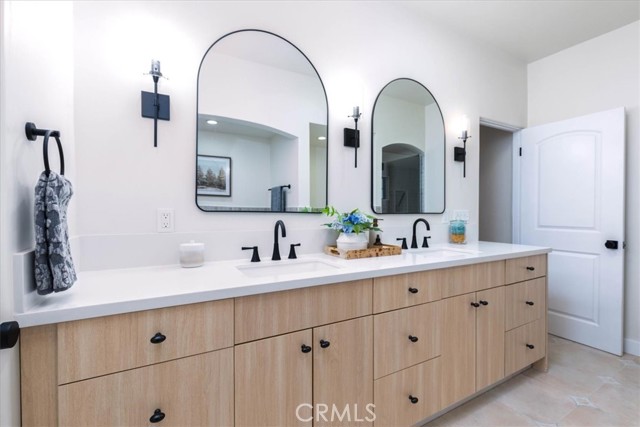 Detail Gallery Image 19 of 35 For 4251 Angeles Vista Bld, View Park,  CA 90008 - 3 Beds | 2 Baths