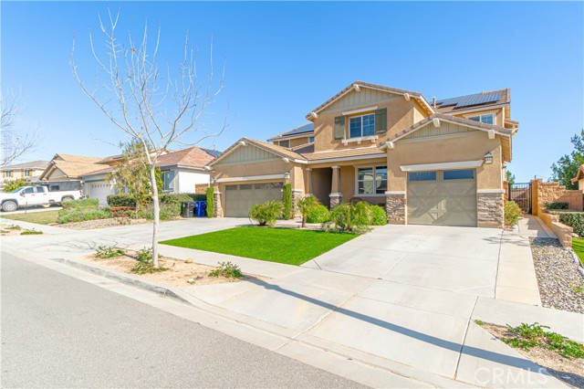 Detail Gallery Image 2 of 70 For 5149 Sammy Hagar, Fontana,  CA 92336 - 6 Beds | 4/1 Baths