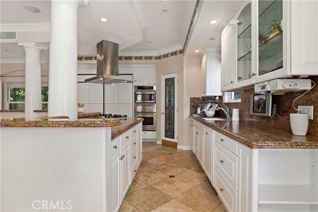 Detail Gallery Image 23 of 67 For 19517 Celtic St, Porter Ranch,  CA 91326 - 6 Beds | 6 Baths