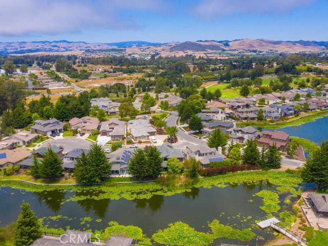Detail Gallery Image 32 of 34 For 2303 Sanderling Ct, Arroyo Grande,  CA 93420 - 3 Beds | 3/1 Baths