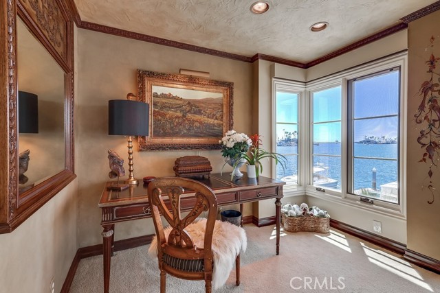 6048 Lido Lane, Long Beach CA: https://media.crmls.org/medias/429a4096-6793-4547-bd1e-cb2833f2cb8b.jpg