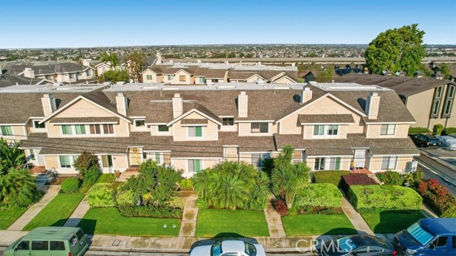 Detail Gallery Image 36 of 39 For 2243 Pacific Ave #3,  Costa Mesa,  CA 92627 - 3 Beds | 2/1 Baths