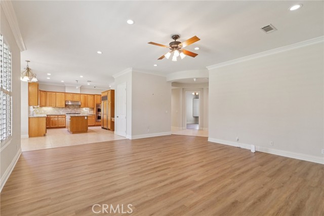 Image 9 of 62 For 16860 Rayen Street