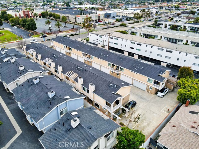 Detail Gallery Image 35 of 37 For 2025 Artesia Bld #G,  Torrance,  CA 90504 - 2 Beds | 2 Baths