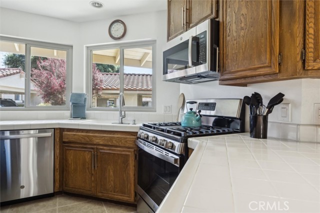 Detail Gallery Image 10 of 34 For 1334 Tourney Hill Ln #61,  Nipomo,  CA 93444 - 2 Beds | 2 Baths