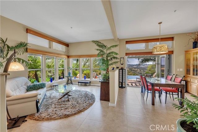 40468 Rock Mountain Drive, Fallbrook CA: https://media.crmls.org/medias/429d4951-6d76-44c5-9e5c-1d76230c38ab.jpg
