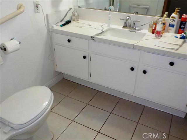 1676 Dumbarton Avenue, San Bernardino CA: https://media.crmls.org/medias/429d6122-2415-4656-a5c2-99617e3a2077.jpg