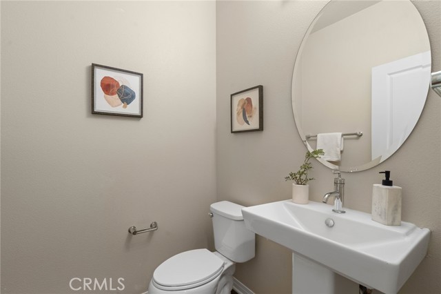 Detail Gallery Image 12 of 31 For 12913 Mission #108,  Hawthorne,  CA 90250 - 2 Beds | 2/1 Baths