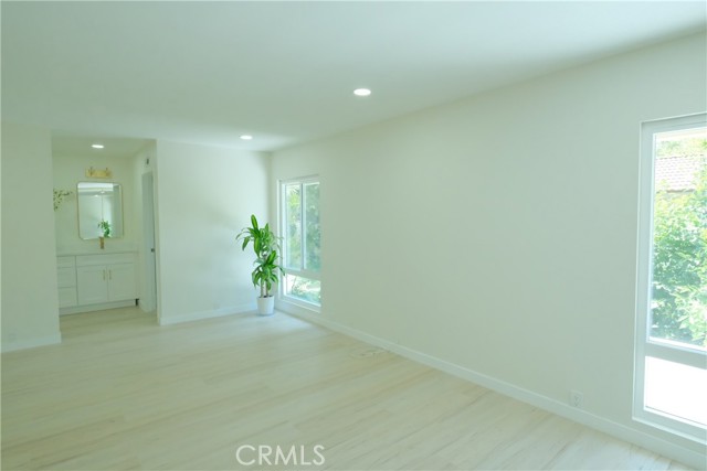 16329 Cherry Fall Lane, Cerritos CA: https://media.crmls.org/medias/429fee3e-a3a3-4120-84e0-bd6111361943.jpg