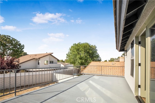 12930 Norfolk Lane, Victorville CA: https://media.crmls.org/medias/42a0351c-c817-47a0-a4c5-c6f70f299ae8.jpg