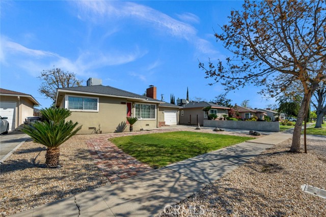 Detail Gallery Image 35 of 45 For 404 W Robinson Ave, Fresno,  CA 93705 - 3 Beds | 2 Baths