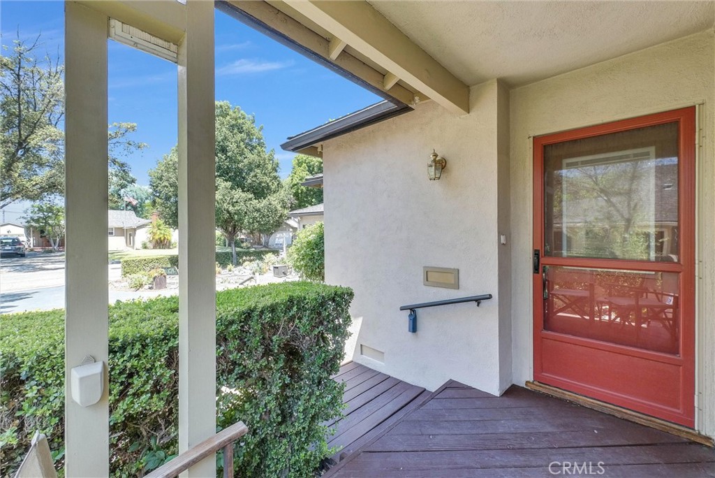 MLS #CV25147207 img 2