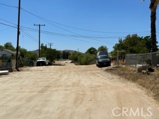 https://media.crmls.org/medias/42a37c66-3a01-4a26-9920-43f8167462fb.jpg?preset=X-Large
