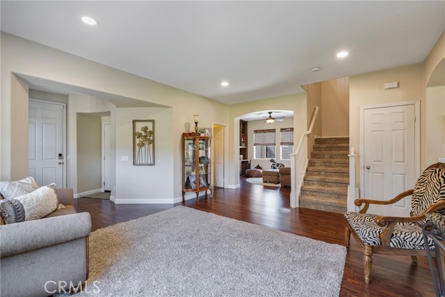 Detail Gallery Image 9 of 63 For 14286 Fairchild, Corona,  CA 92880 - 4 Beds | 2/1 Baths