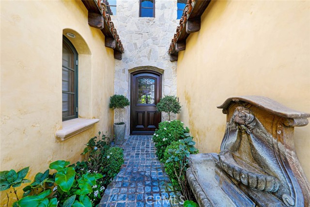 208 Via Palermo, Newport Beach, CA, 92663 208 Via Palermo, Newport Beach, CA, 92663