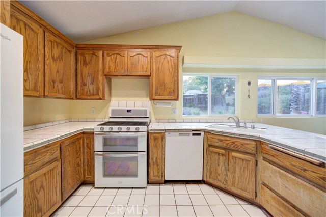 149 Vine Street, Paso Robles CA: https://media.crmls.org/medias/42a48c7d-4bc7-43d3-8584-d72979601ca1.jpg