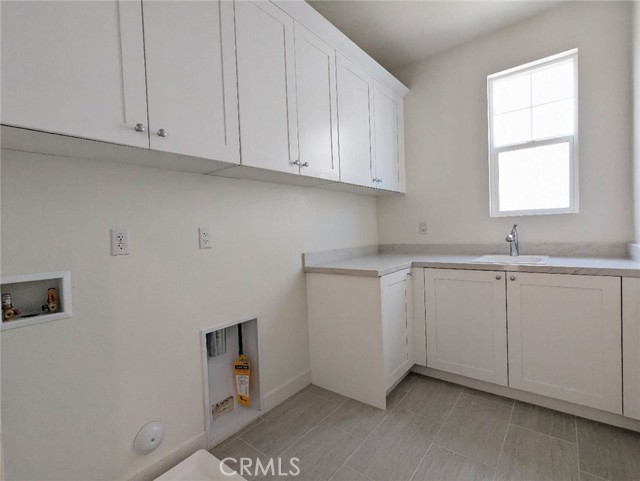 4284 S Heather Privado, Ontario CA: https://media.crmls.org/medias/42a4ae82-ab20-4b91-be2f-0a82880ae4f0.jpg