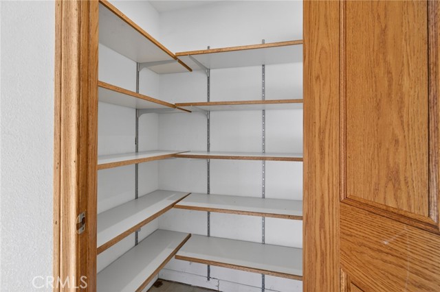 Detail Gallery Image 16 of 70 For 5328 Shirley J, Wrightwood,  CA 92397 - 8 Beds | 4/1 Baths