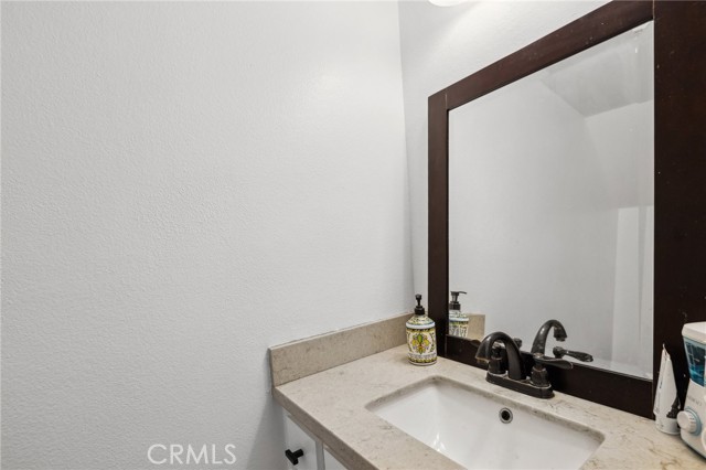 Detail Gallery Image 11 of 31 For 9600 Sepulveda Bld #6,  North Hills,  CA 91343 - 2 Beds | 1/1 Baths