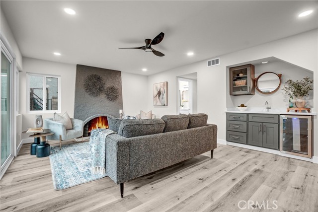 Detail Gallery Image 13 of 35 For 6631 E Princeton, Anaheim,  CA 92807 - 3 Beds | 2/1 Baths