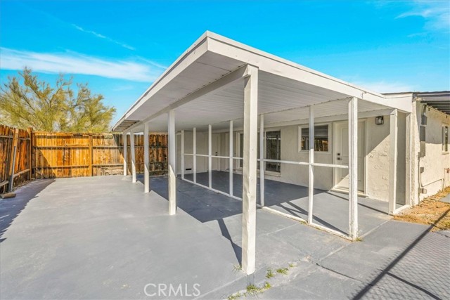 73461 El Paseo Drive, 29 Palms CA: https://media.crmls.org/medias/42a9b0da-28e5-4c8f-ab1e-c1b7b3a840e4.jpg