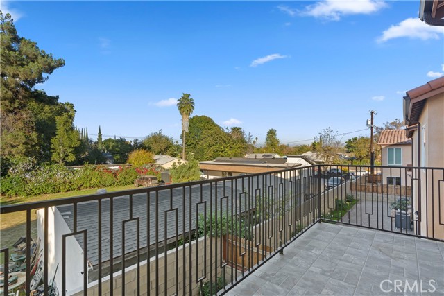 Detail Gallery Image 24 of 27 For 20819 W Seasons Lane, Winnetka,  CA 91306 - 4 Beds | 3 Baths