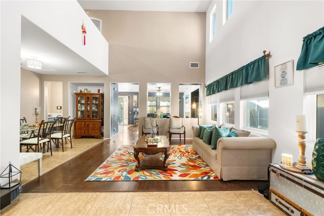 38327 Rancho Vista Dr, Beaumont CA: https://media.crmls.org/medias/42abb46f-6db1-42d5-8806-f604c5f6bfc5.jpg